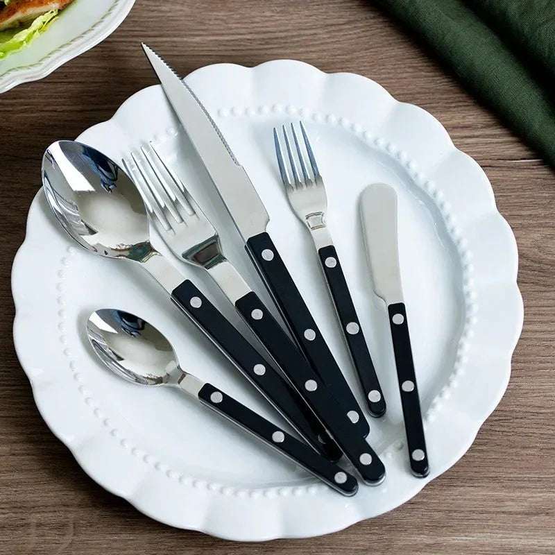 Amara Cutlery Set - Image 5