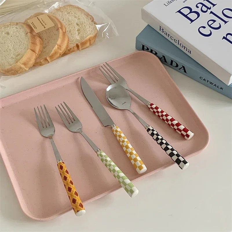 Celeste Dessert Cutlery Set - Image 6