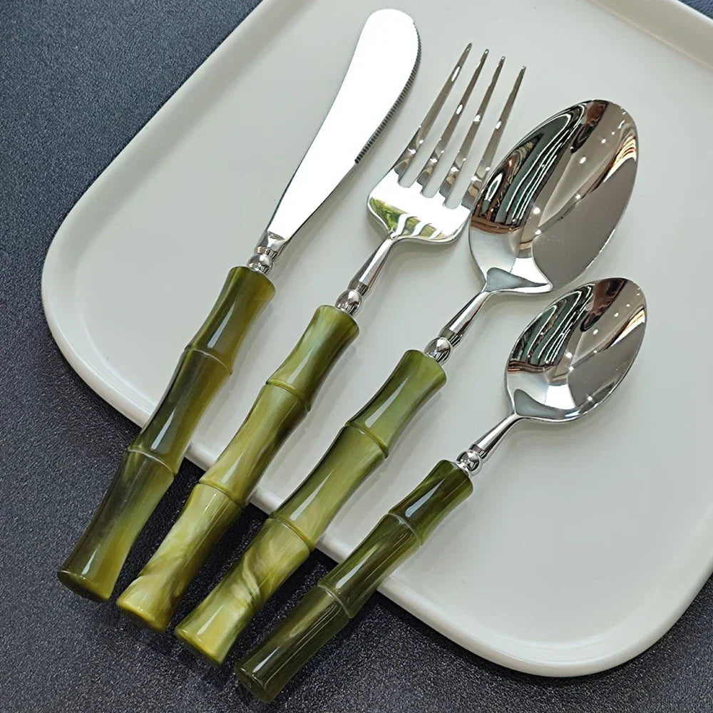 Eira Flatware Set