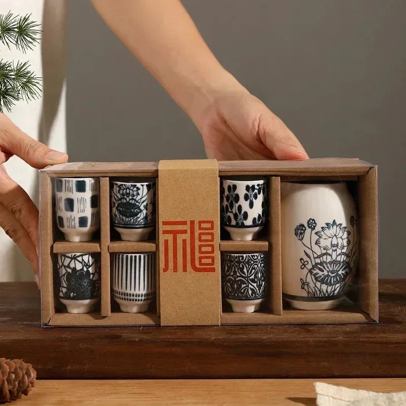 Kura Sake Set - Image 4
