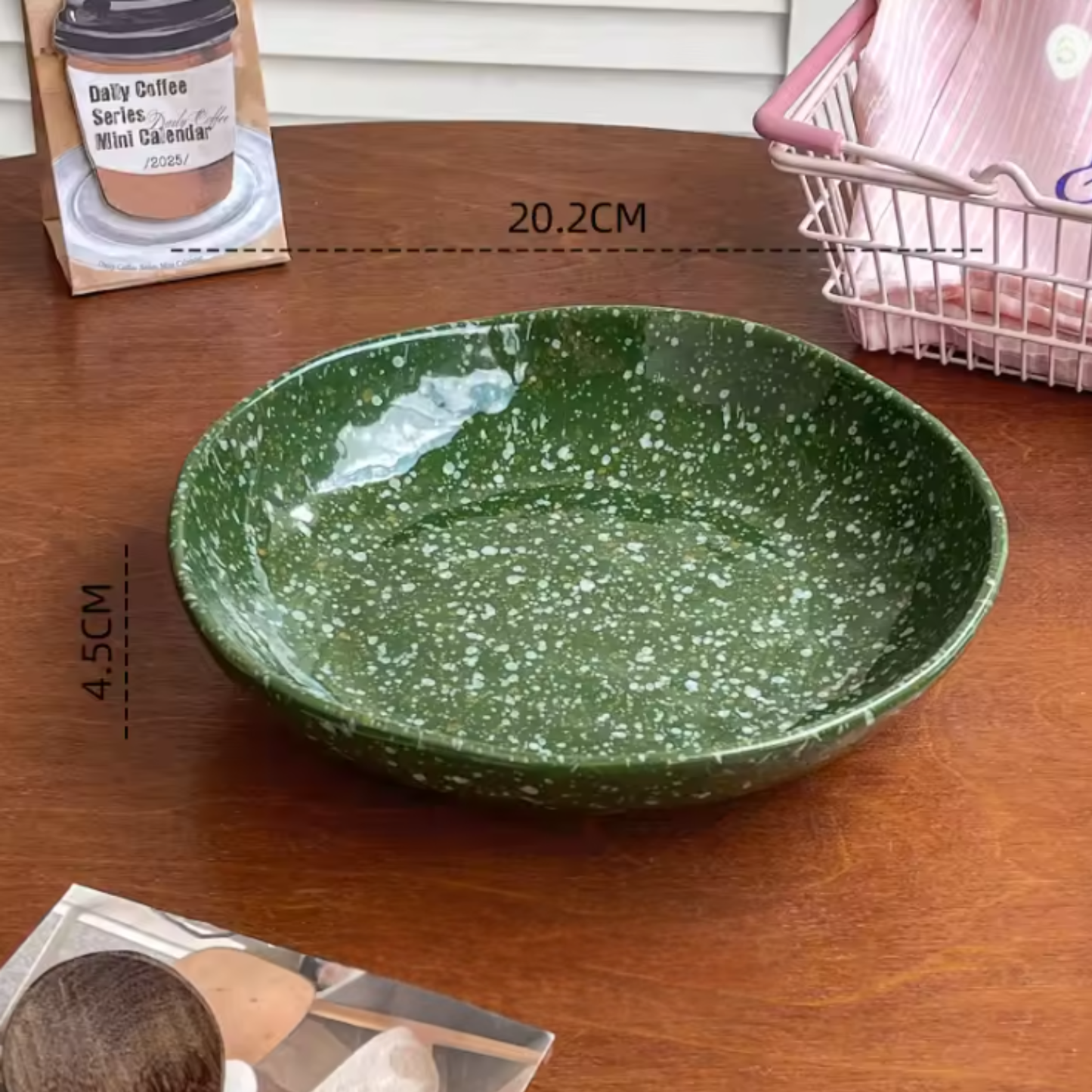 Loren Dinner Plate - Image 10