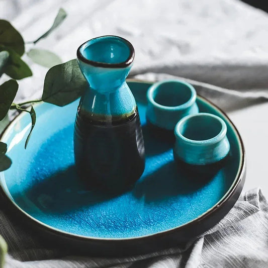 Noelle Sake Set