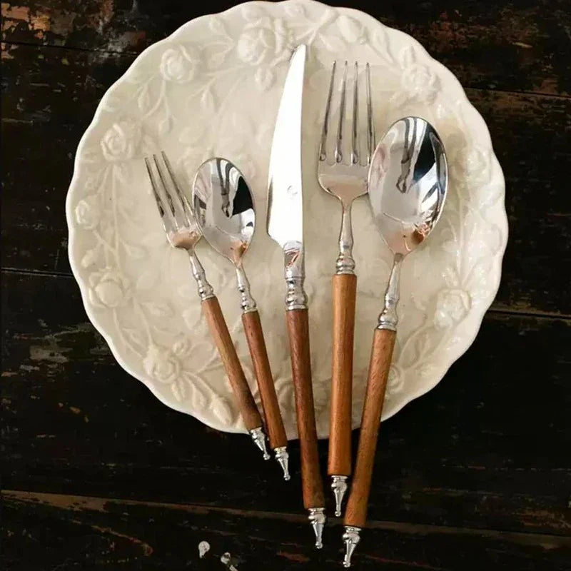Rowan Cutlery Set - Image 4