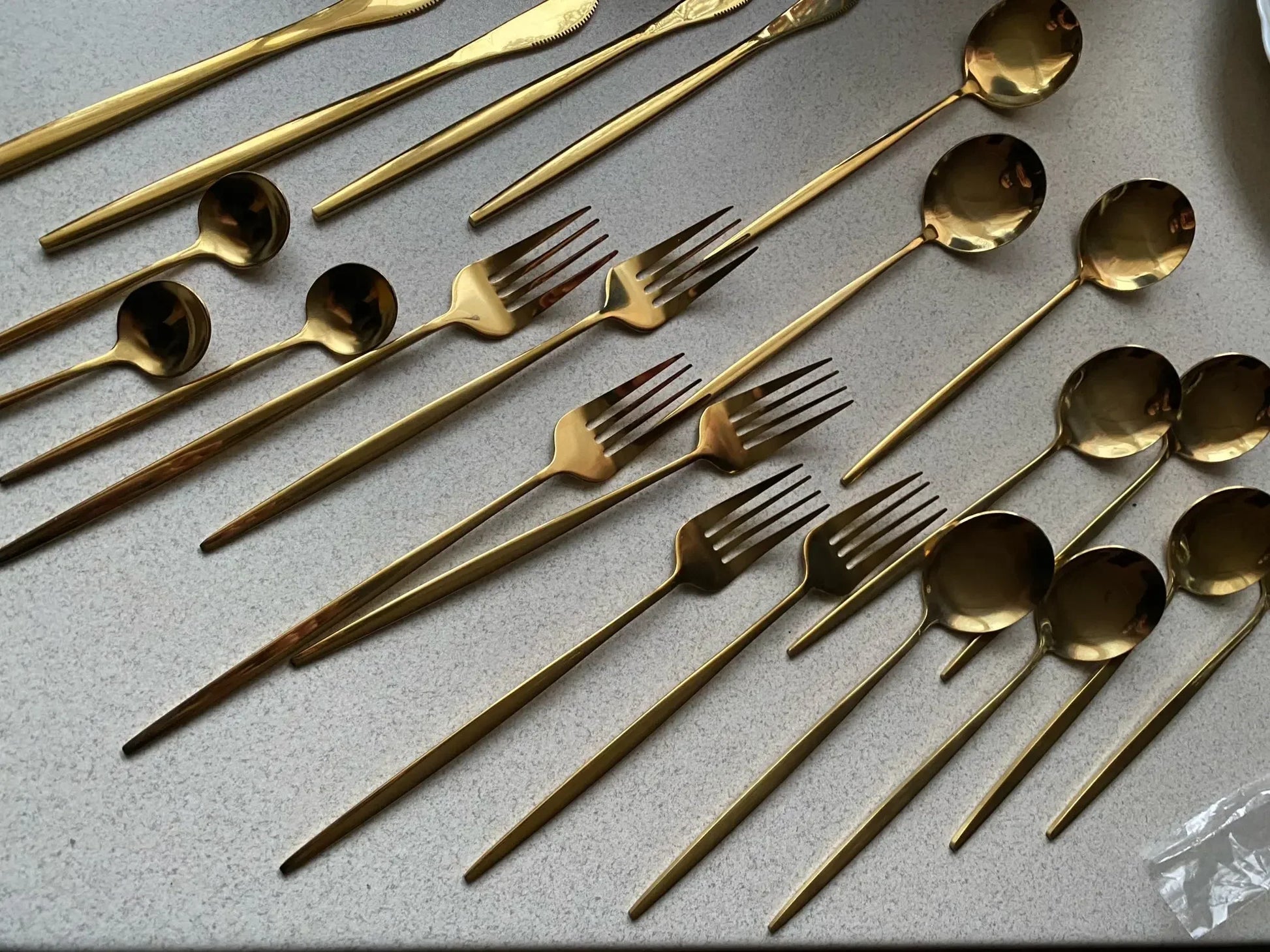Verona 24-Piece Gold Cutlery Set - Image 5